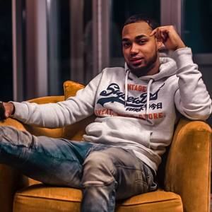 Meet your Posher, Cesar